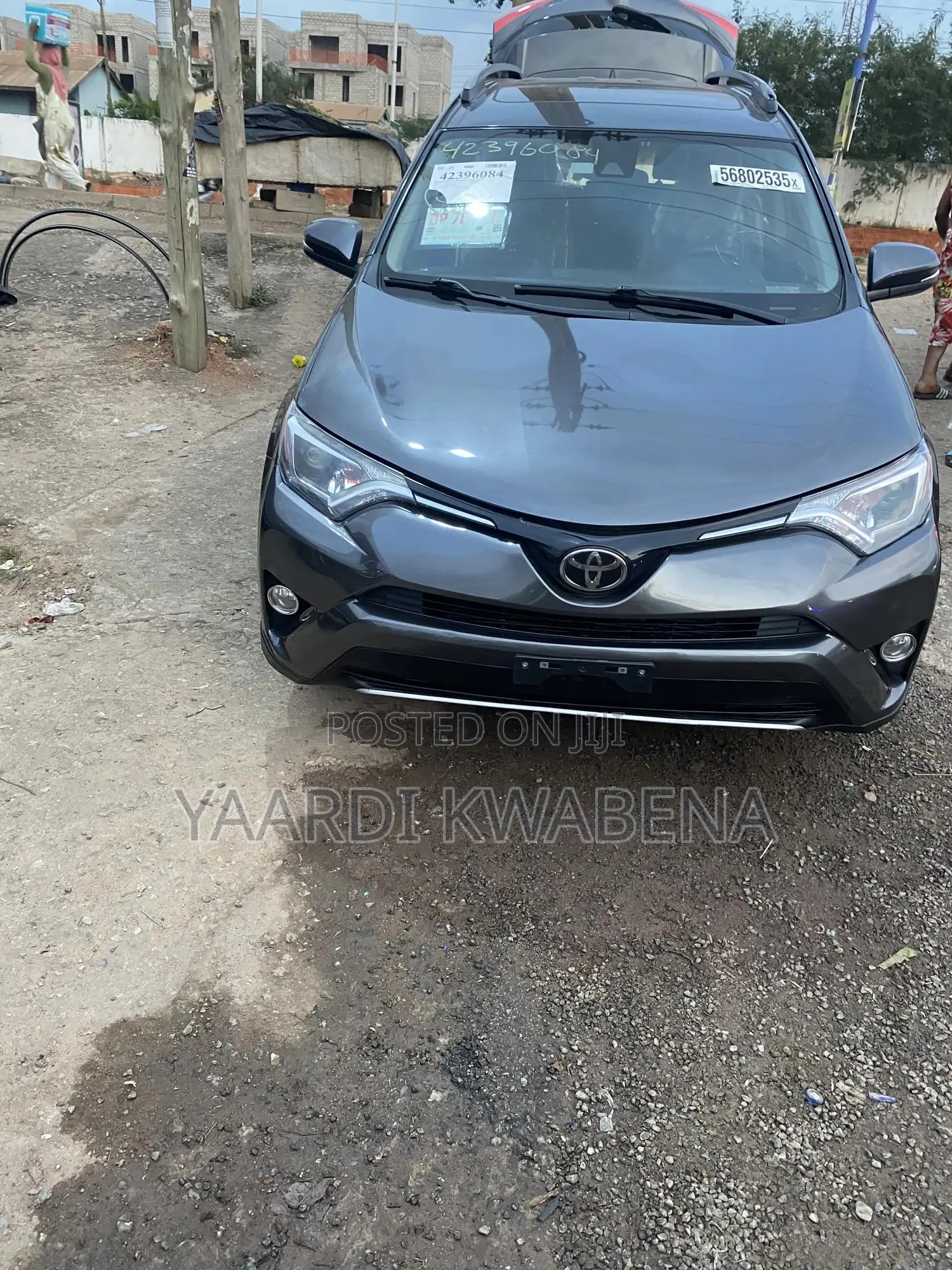 Toyota RAV4 XLE 4dr SUV AWD (2.5L 4cyl 6A) 2018 Gray