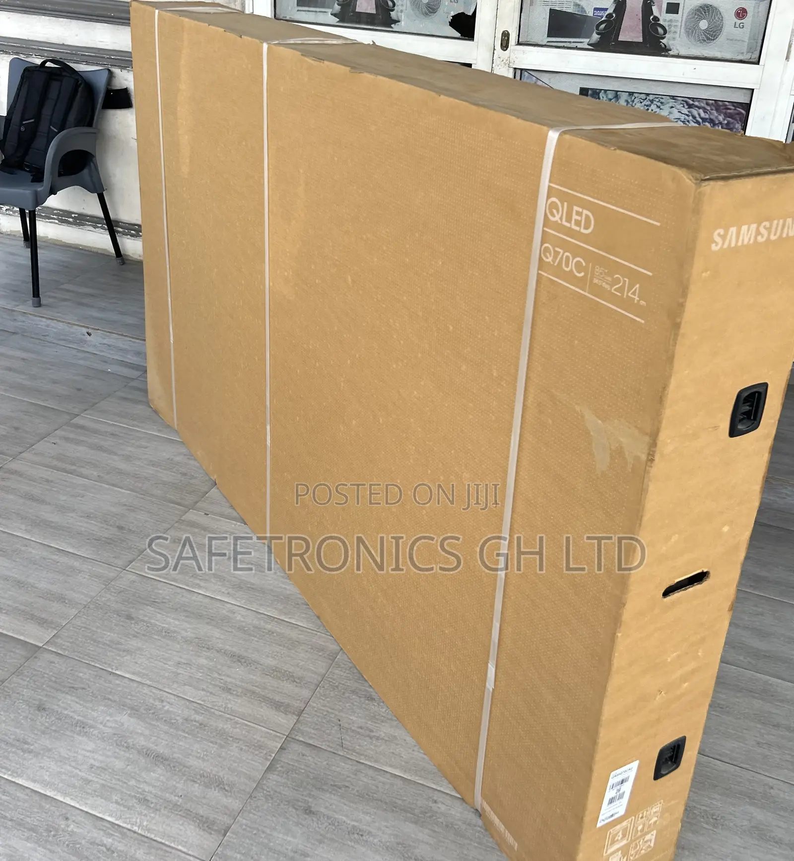 Neatly Sealed Qled 85 Samsung Tv Q70c