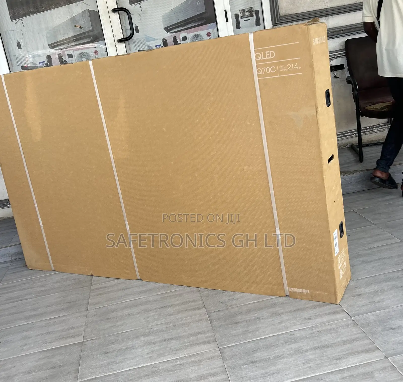 Neatly Sealed Qled 85 Samsung Tv Q70c