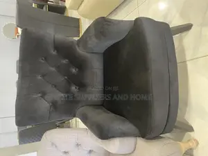 Arm Chair (Ancient)