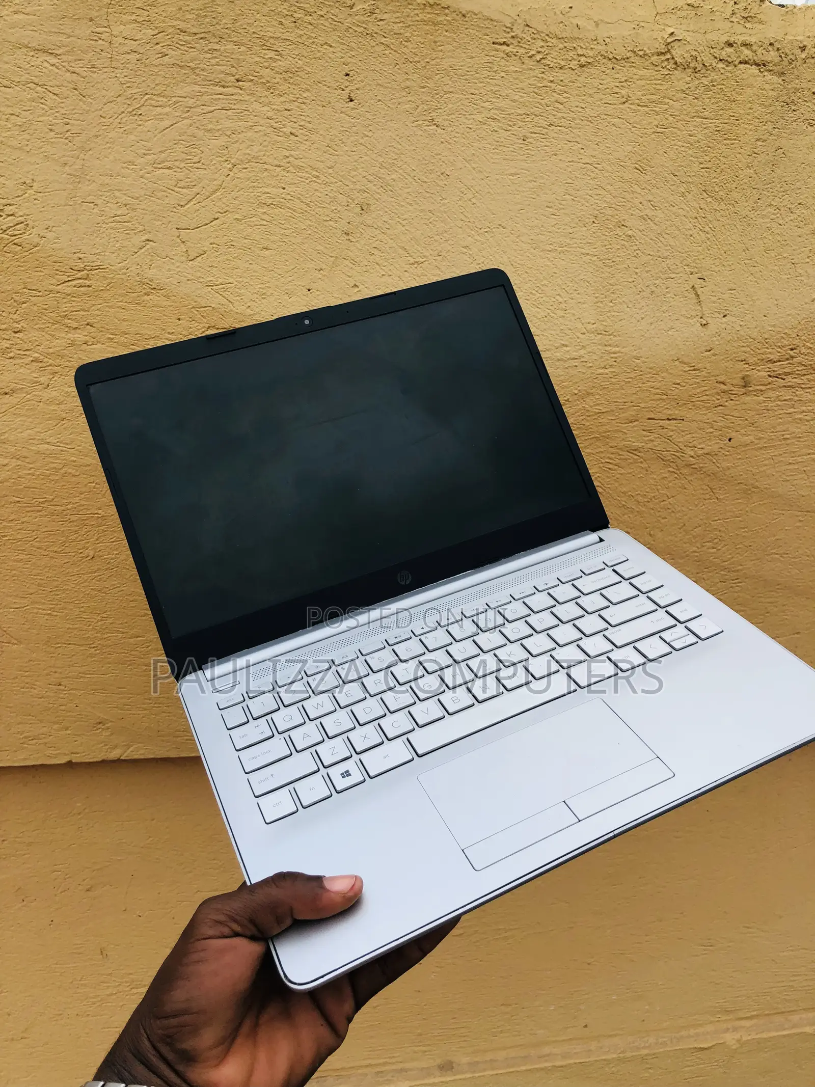 Laptop HP 14-dq1025cl 8GB Intel Core i7 SSD 256GB