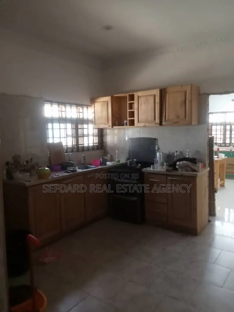 3bdrm House in West Legon for sale