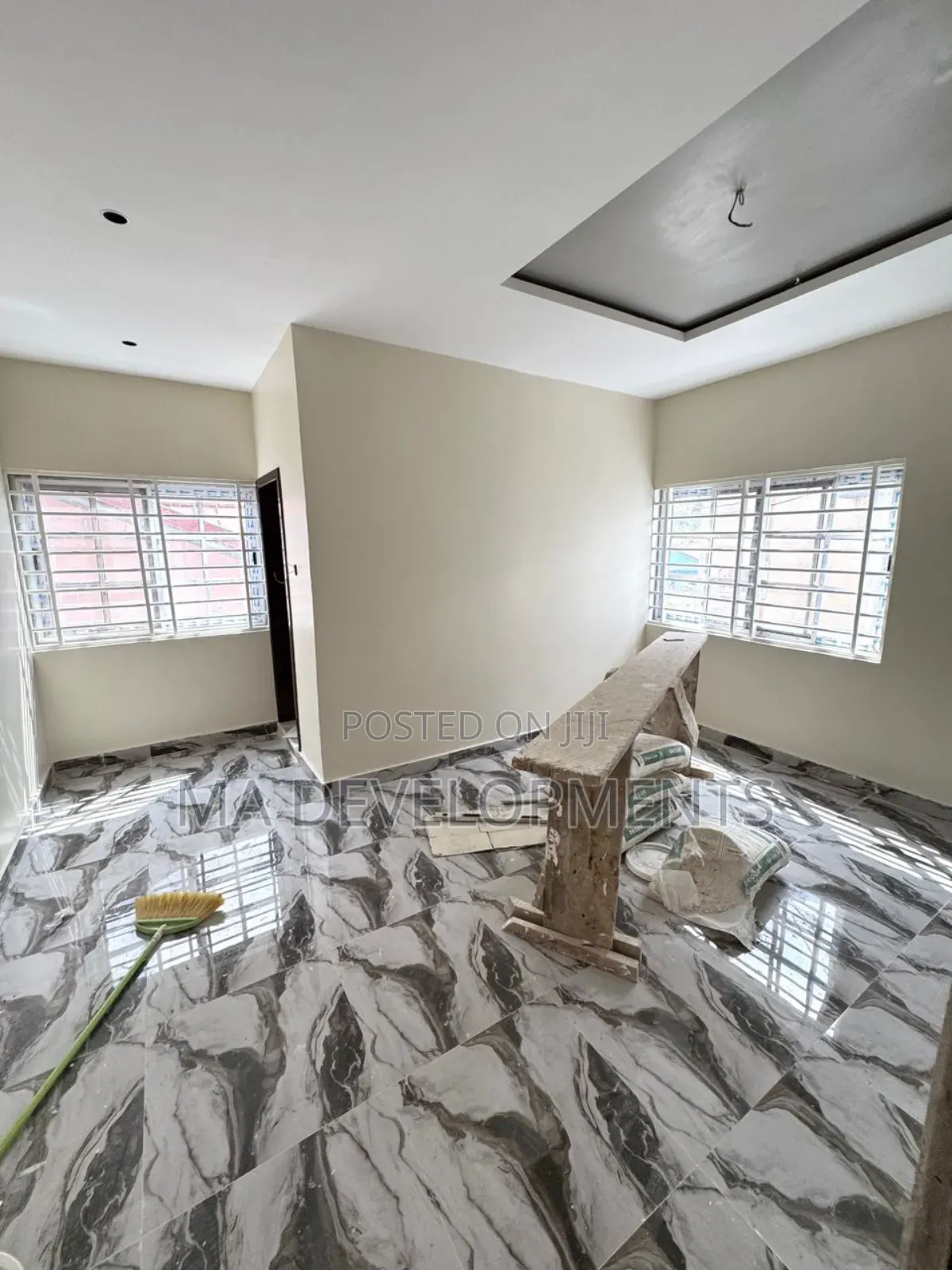 3bdrm Apartment in Madev Realty, Ofankor for rent