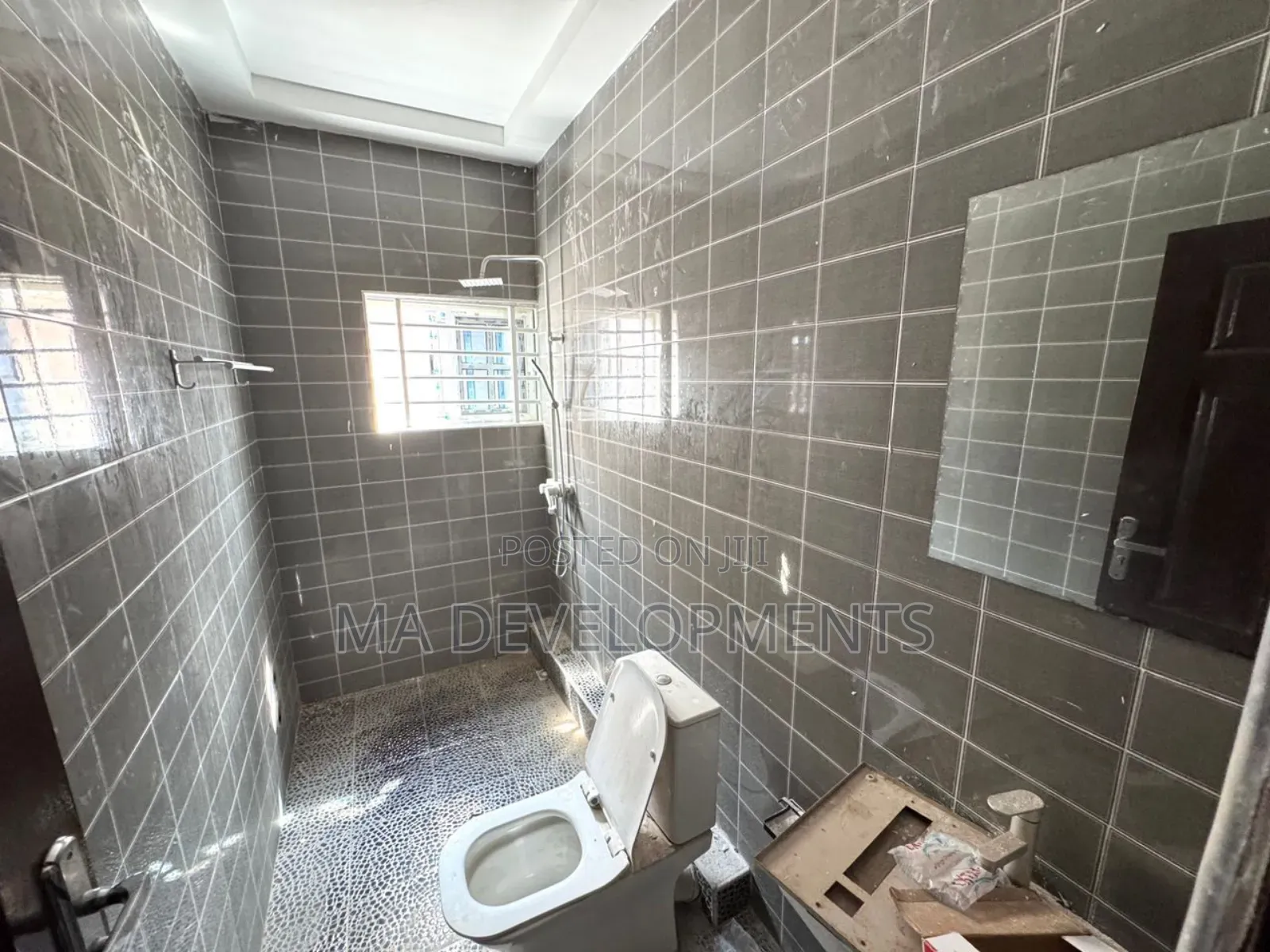 3bdrm Apartment in Madev Realty, Ofankor for rent