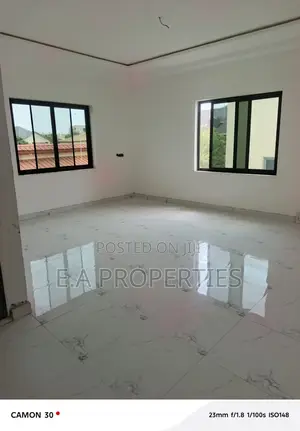 4bdrm House in E A Properties, ECOMOG for sale