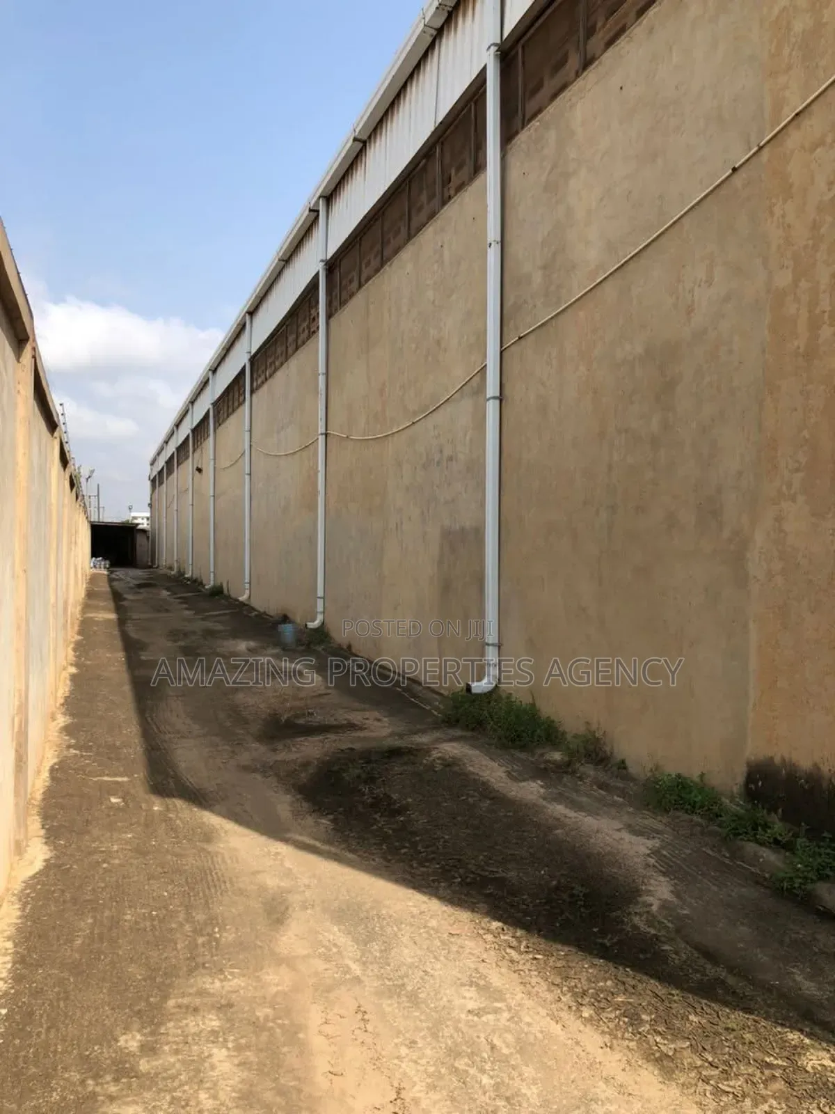 For Sale Werehouse 8000sqm at Tema Industrial Area