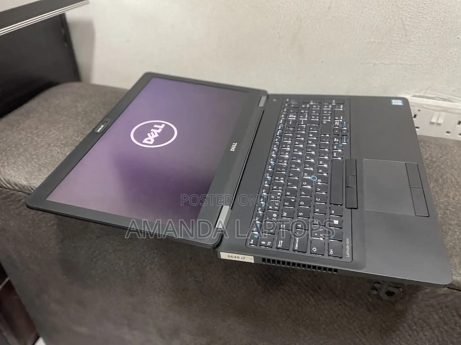 Laptop Dell Latitude 7390 8GB Intel Core i7 HDD+SSD 256GB
