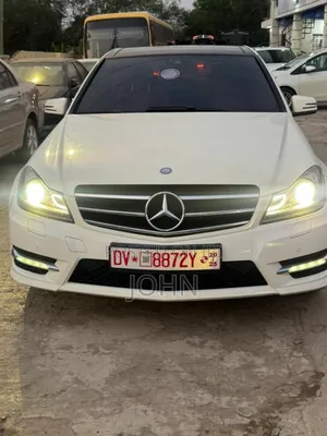 Mercedes-Benz C250 2014 White
