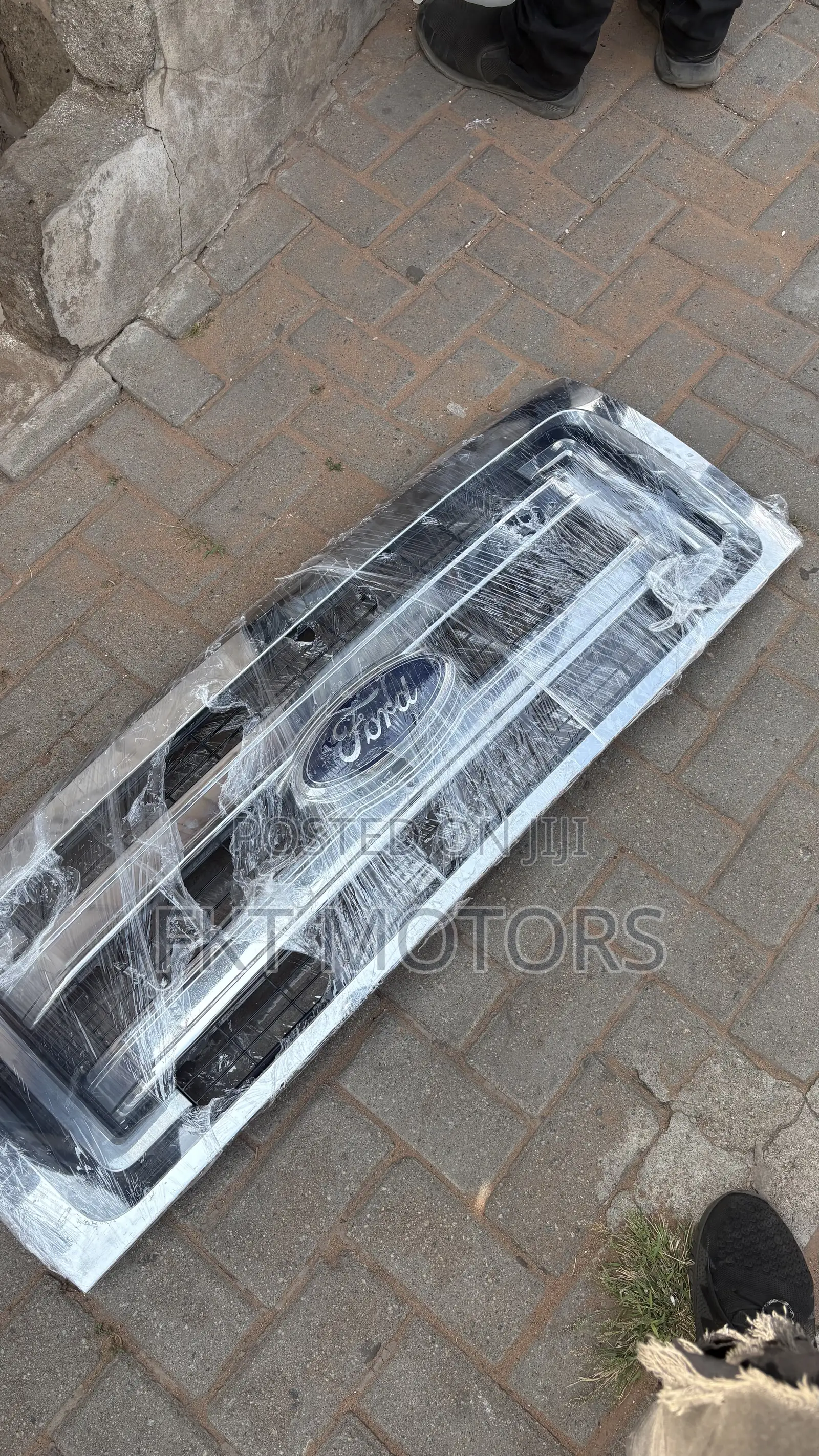 Ford F150 Front Chrome Grille/Shells 2008,2009,2010,2011,2012,2013