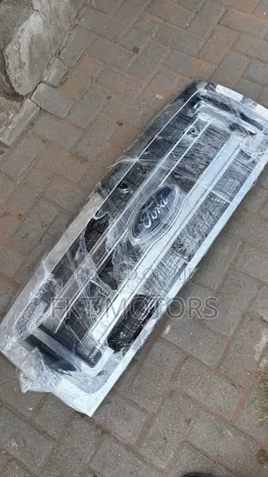 Ford F150 Front Chrome Grille/Shells 2008,2009,2010,2011,2012,2013