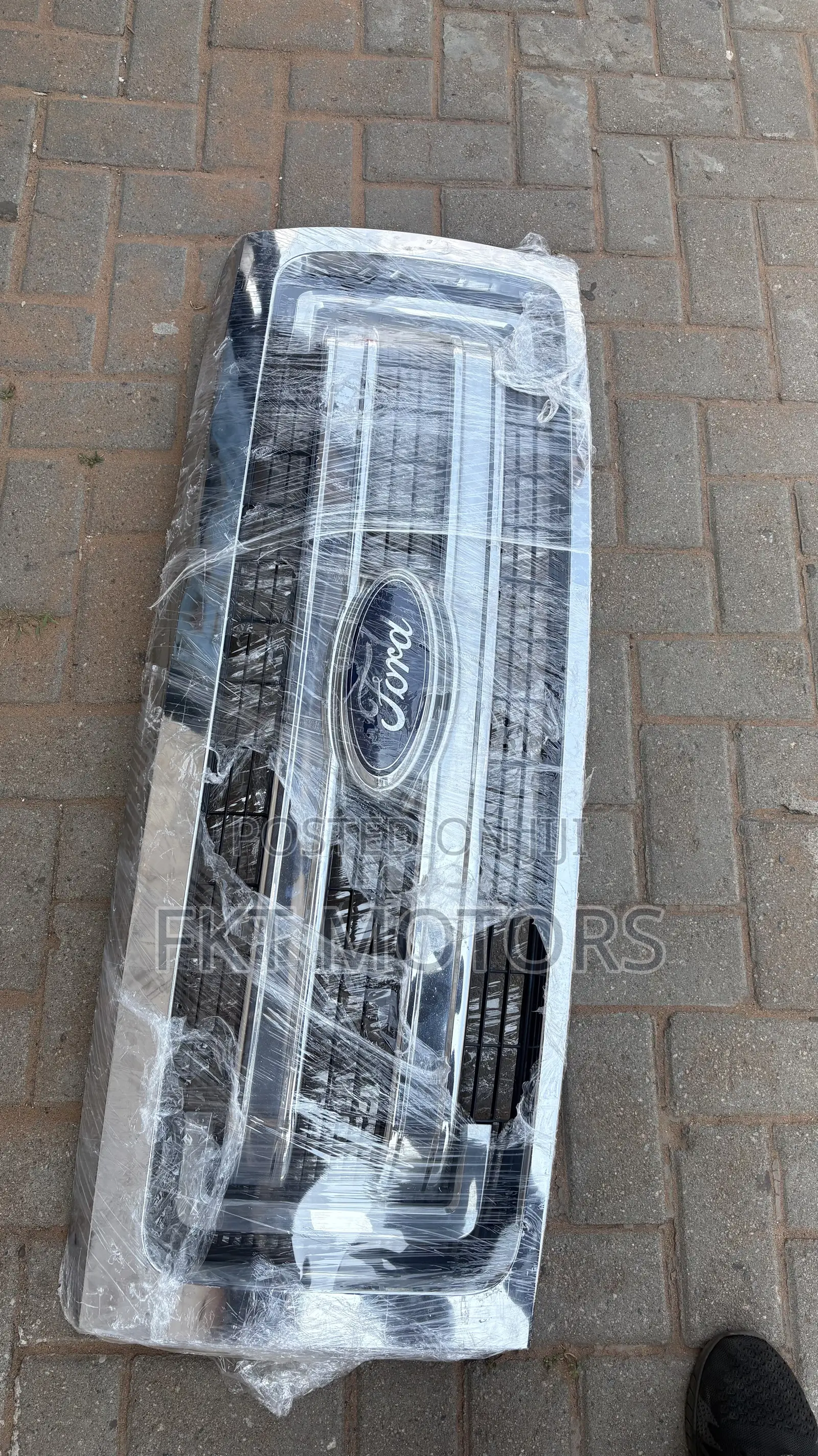 Ford F150 Front Chrome Grille/Shells 2008,2009,2010,2011,2012,2013