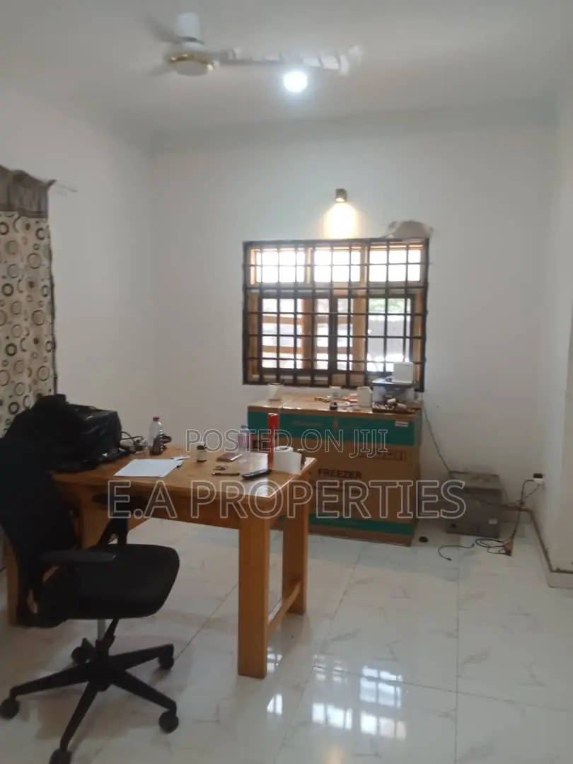 4bdrm House in E A Properties, Christian Village for sale