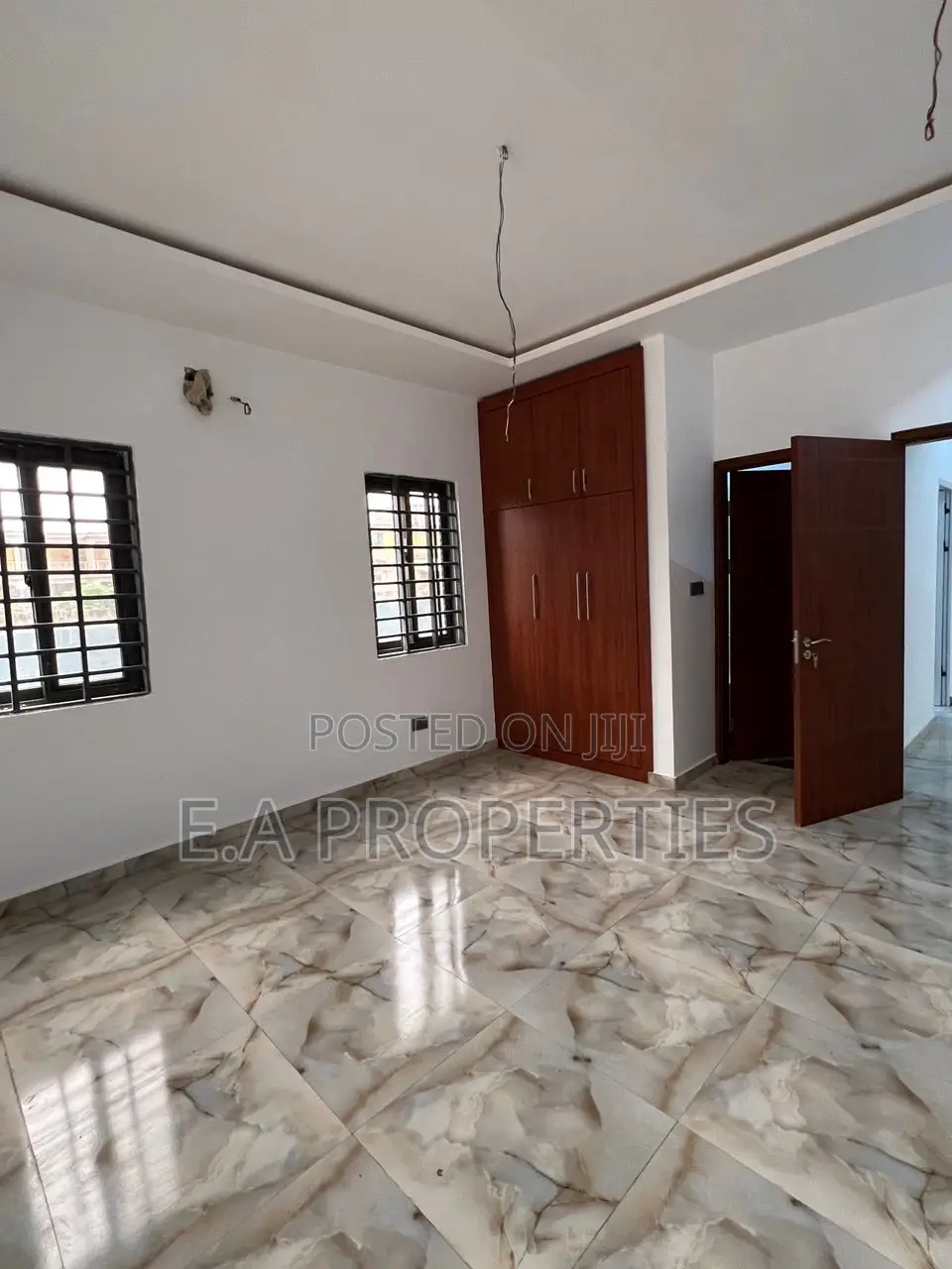 4bdrm House in E A Properties, Oyarifa Mall Area for sale