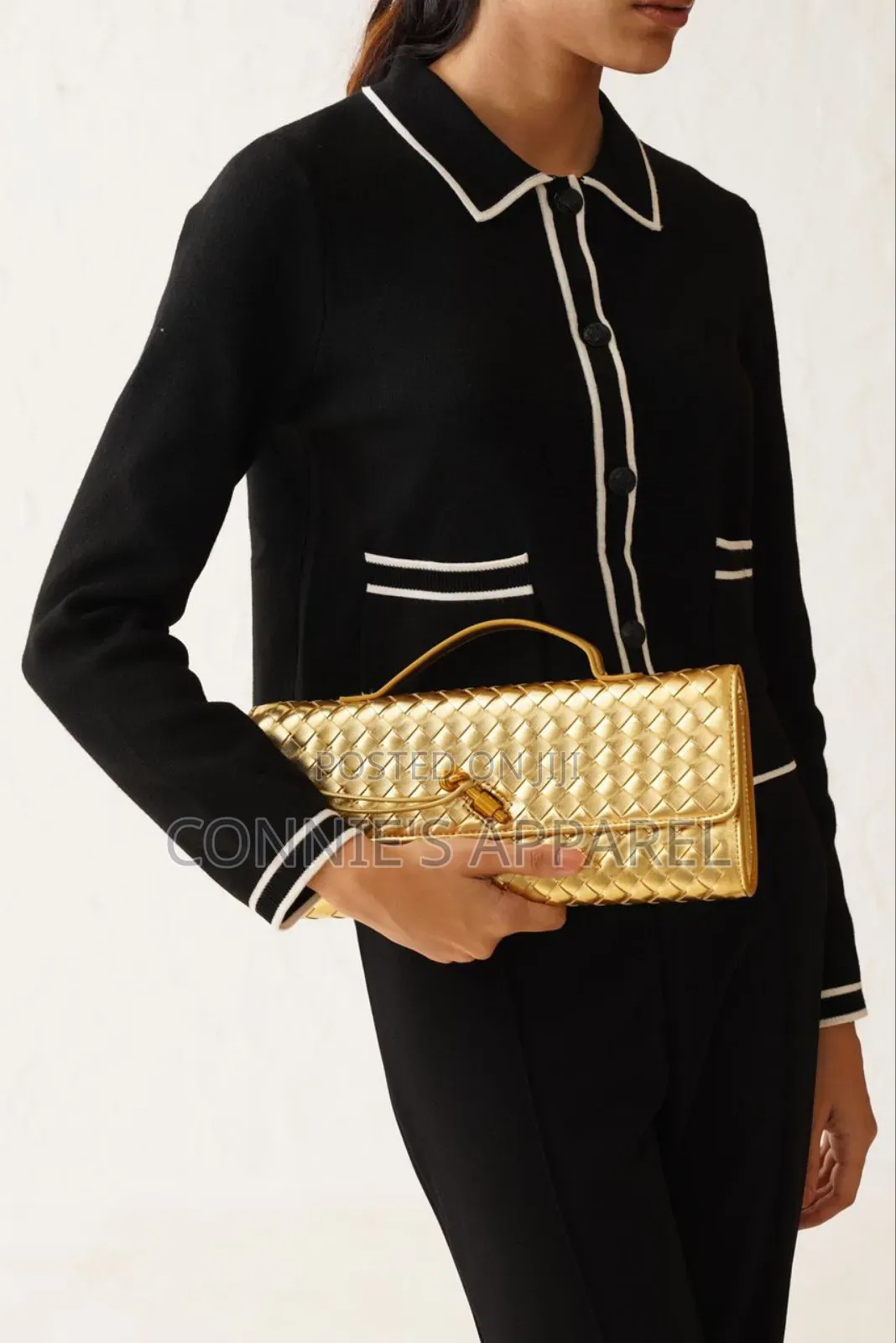 Bottega Veneta Handbag With Short Handles Available in Boxes