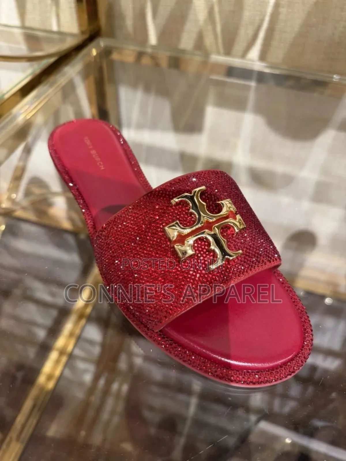 Casual Slippers Are Available for Women