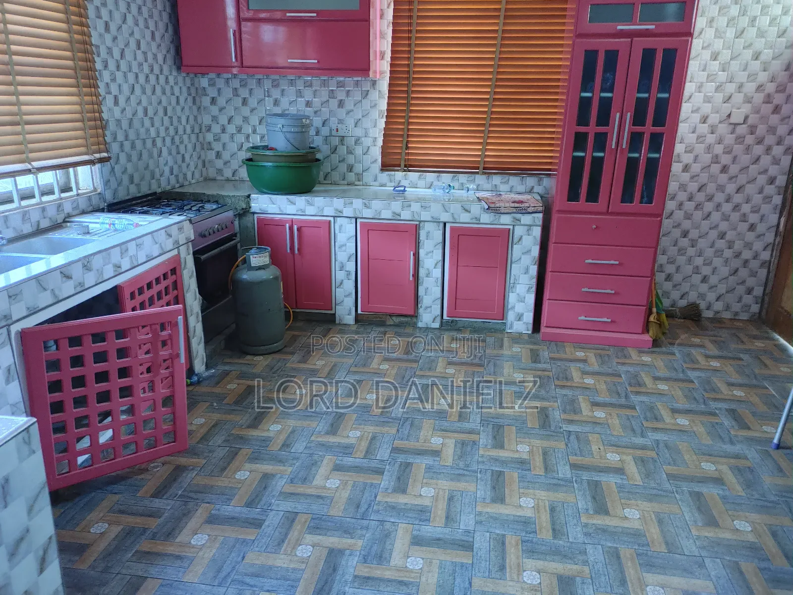 5bdrm House in Nkoransa, Kumasi Metropolitan for rent