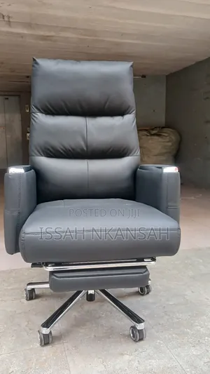 Leather High Back Boss Office Chair