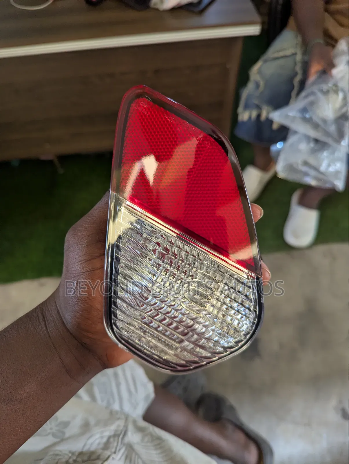 Mitsubishi Outlander 2016,2017,2018 Back Bumper Reflector