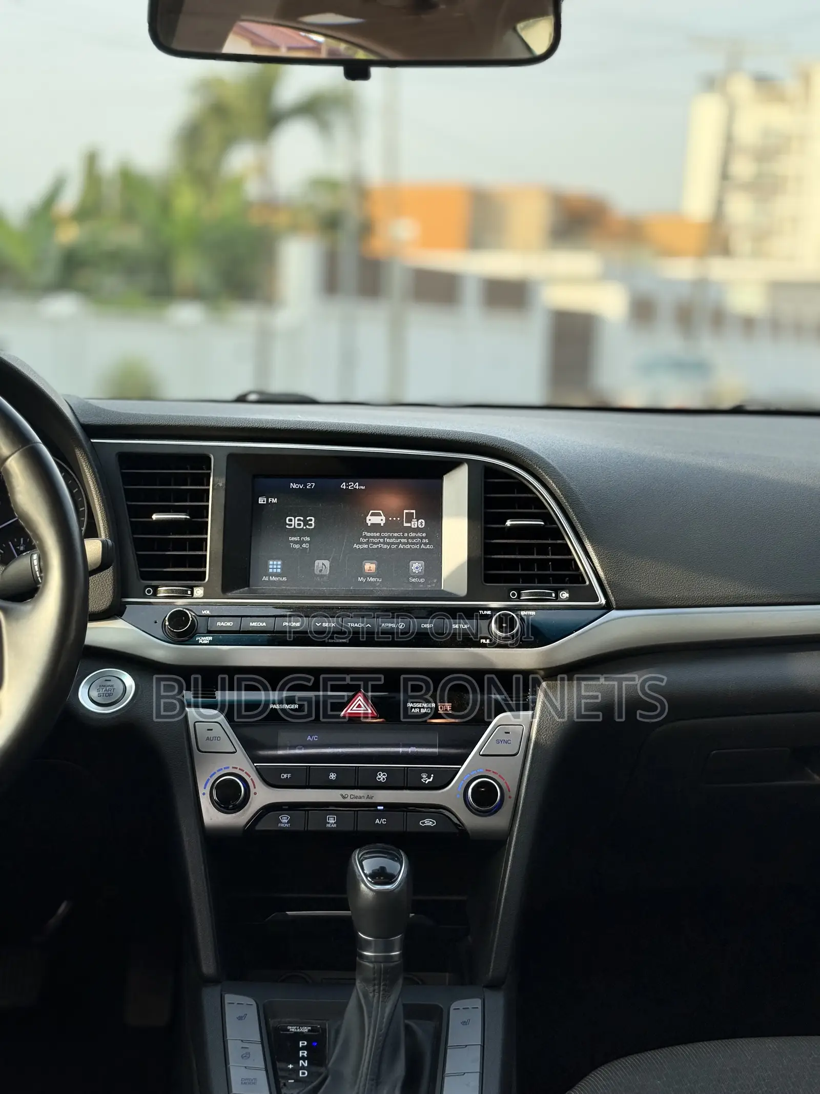 Hyundai Elantra Value Edition Sedan FWD (2.0L 4cyl 6A) 2017 Black