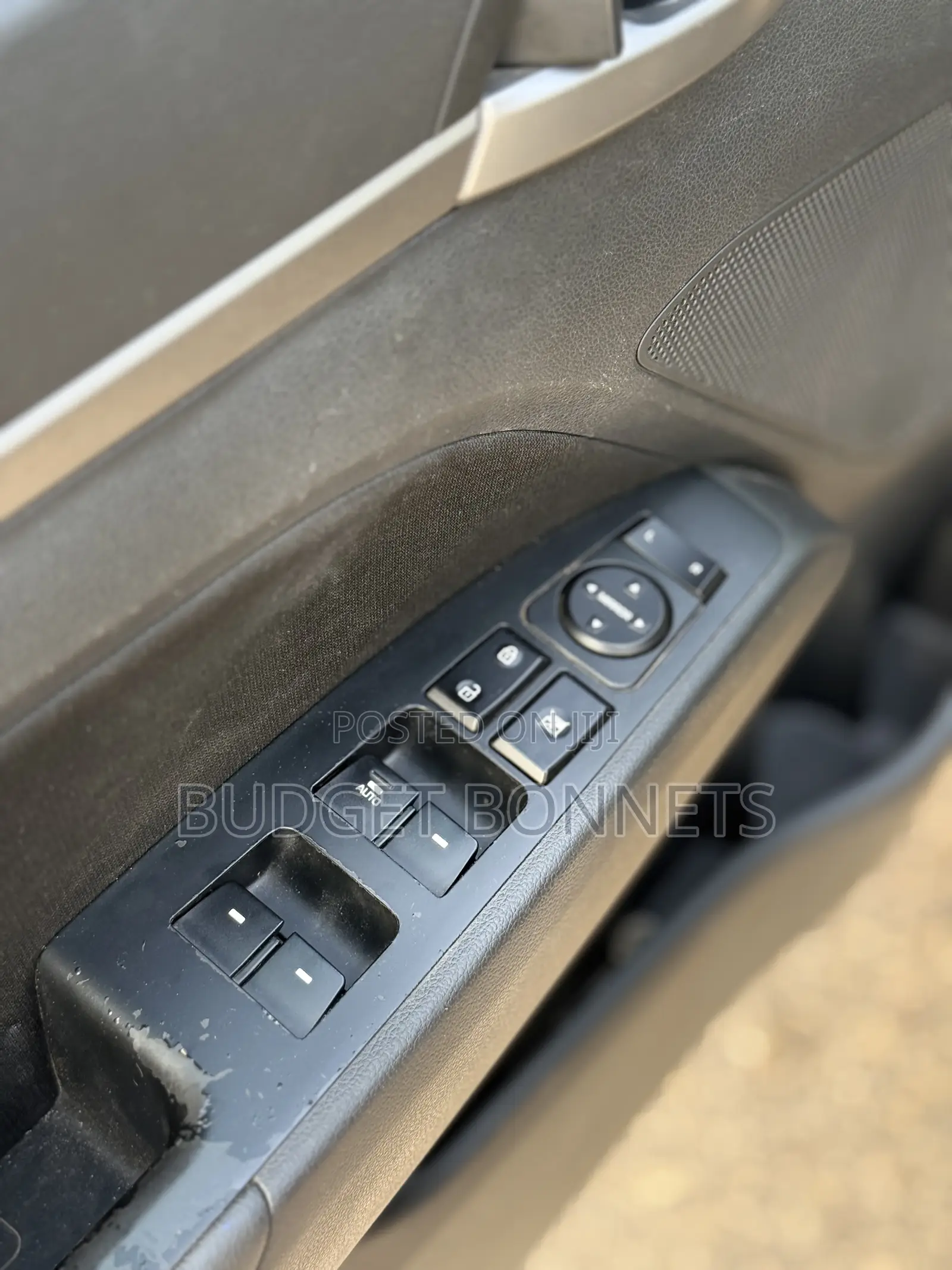 Hyundai Elantra Value Edition Sedan FWD (2.0L 4cyl 6A) 2017 Black