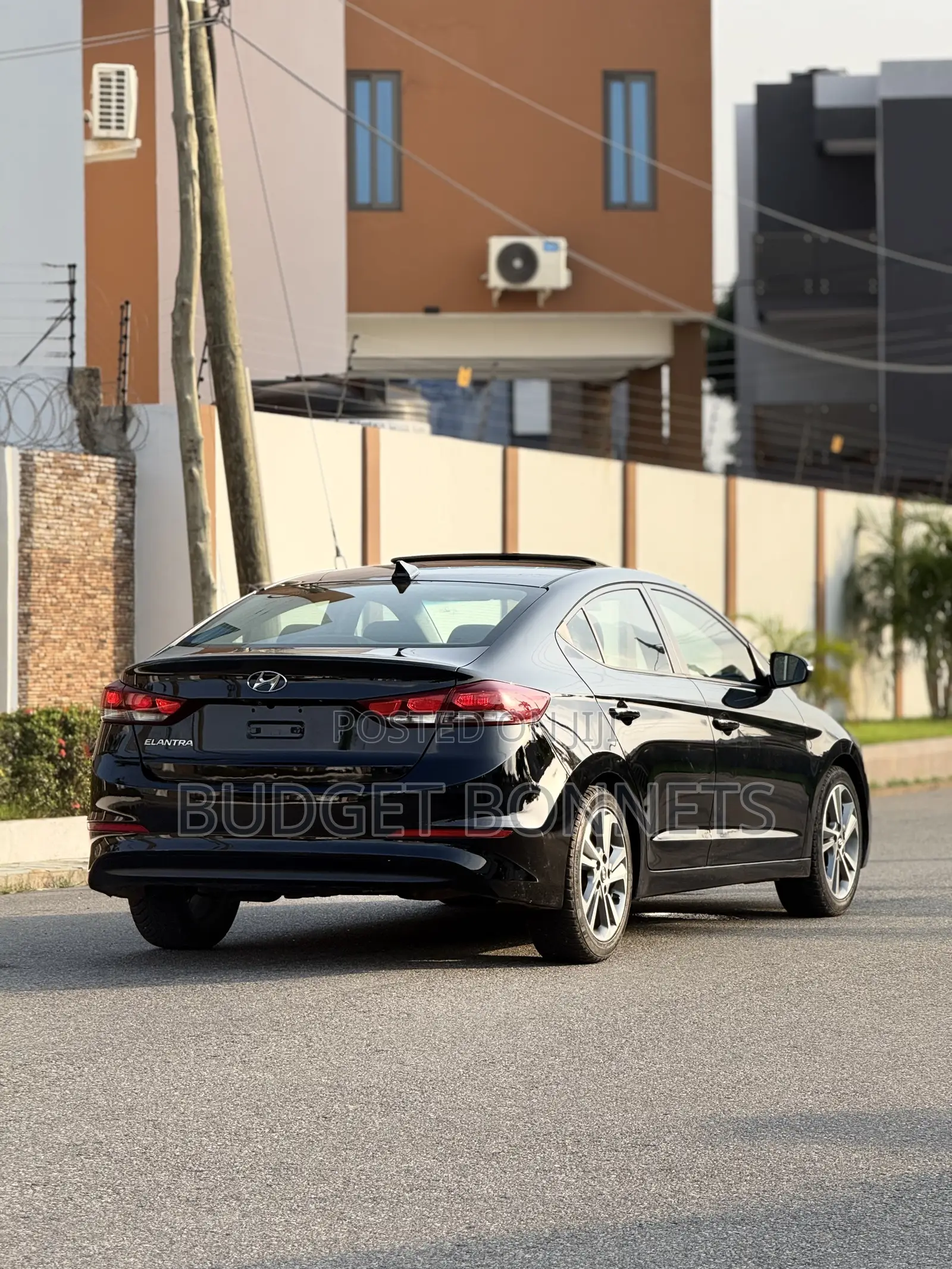 Hyundai Elantra Value Edition Sedan FWD (2.0L 4cyl 6A) 2017 Black