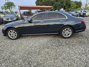 Mercedes-Benz E300 2018 Black