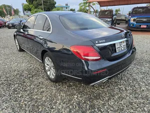 Mercedes-Benz E300 2018 Black