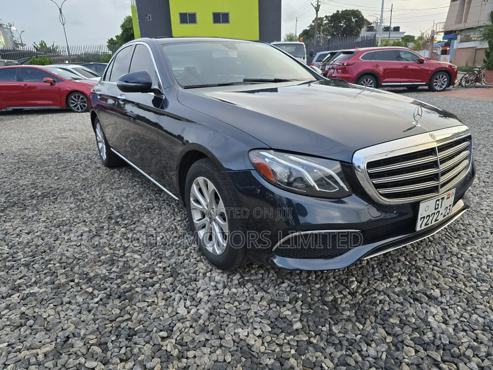 Mercedes-Benz E300 2018 Black