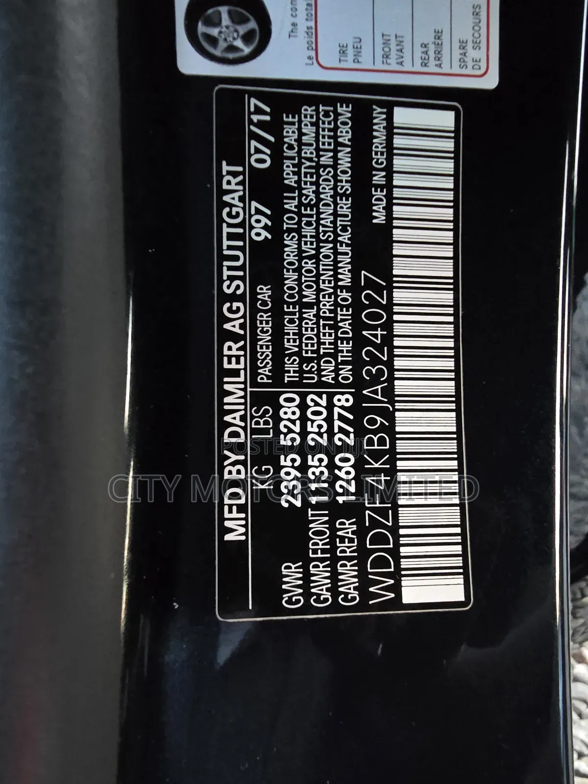 Mercedes-Benz E300 2018 Black