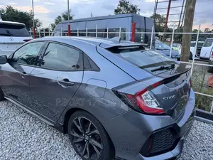 Honda Civic EX-L w/Navi Hatchback 2018 Gray