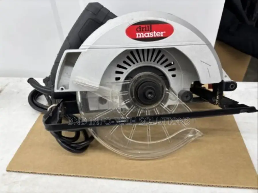 Drill Master 7 1/4" Corded Circular Saw 5500 RPM