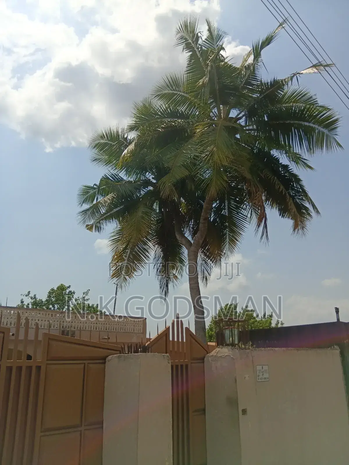 4bdrm House in Mataheko for sale