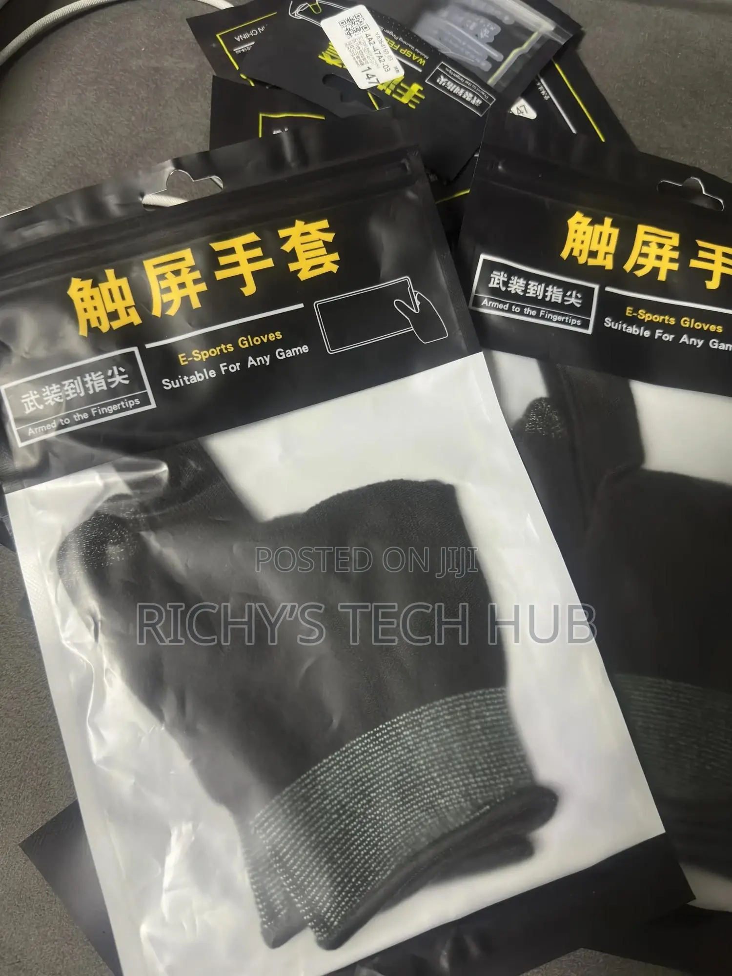 Pair Of Anti Sweat 2 Finger Or Thumb Sleeves Cover Gaming Gloves