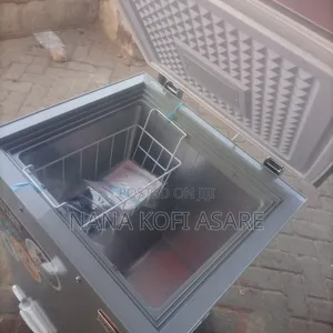 Nasco 100litres Freezer