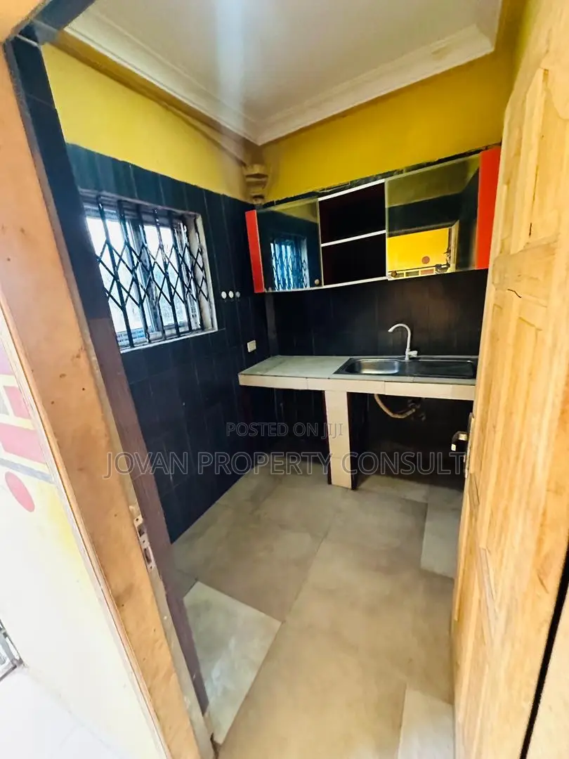 1bdrm Room & Parlour in Amasaman Stadium, Ga West Municipal for rent
