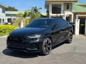 Audi RS Q8 Base 2023 Black