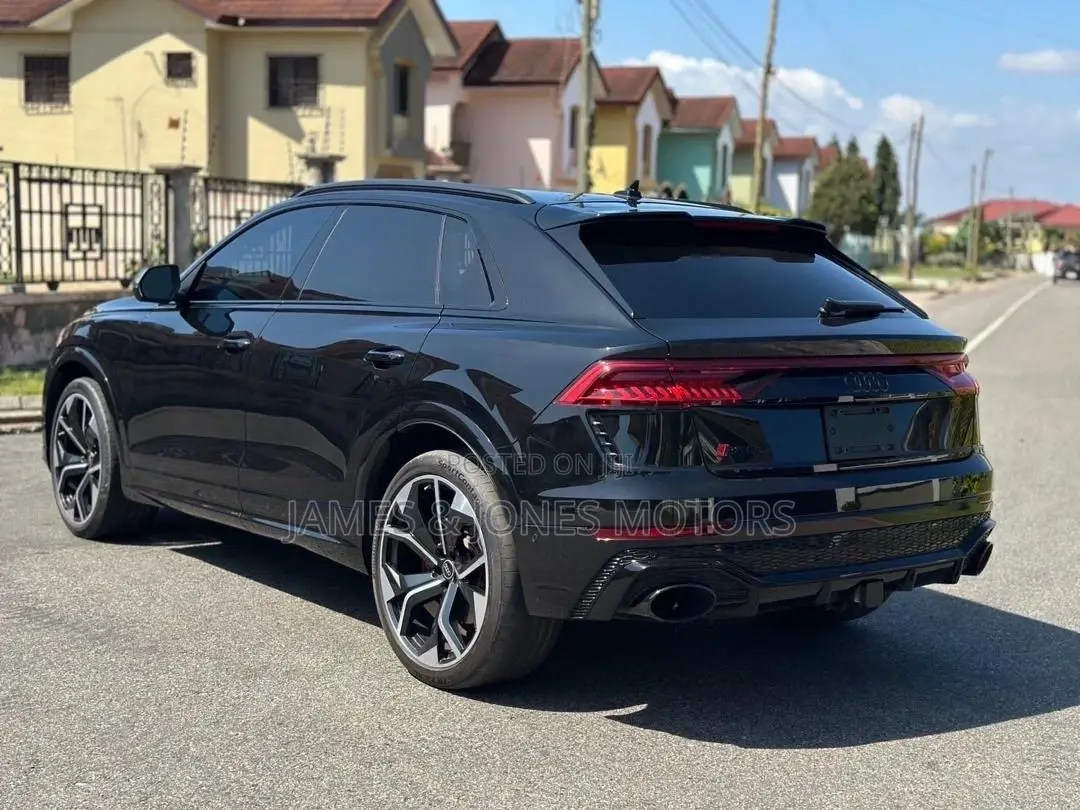 Audi RS Q8 Base 2023 Black