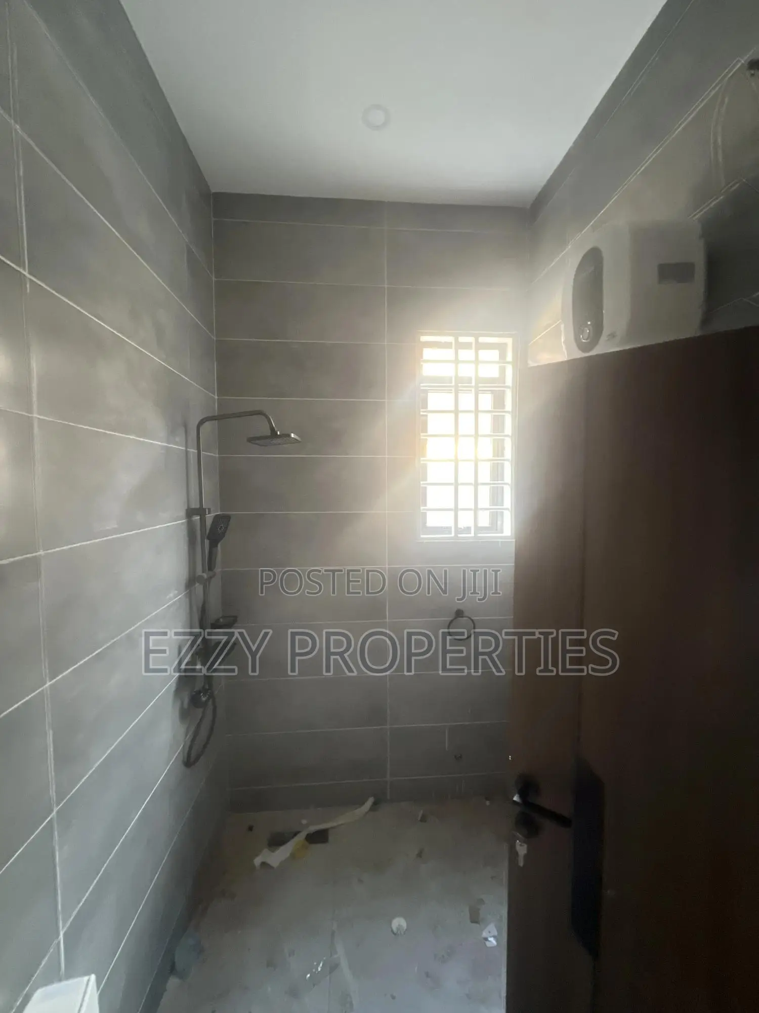 3bdrm House in Ashaley Botwe for sale