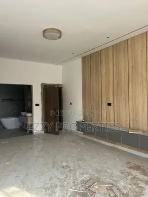 3bdrm House in Ashaley Botwe for sale