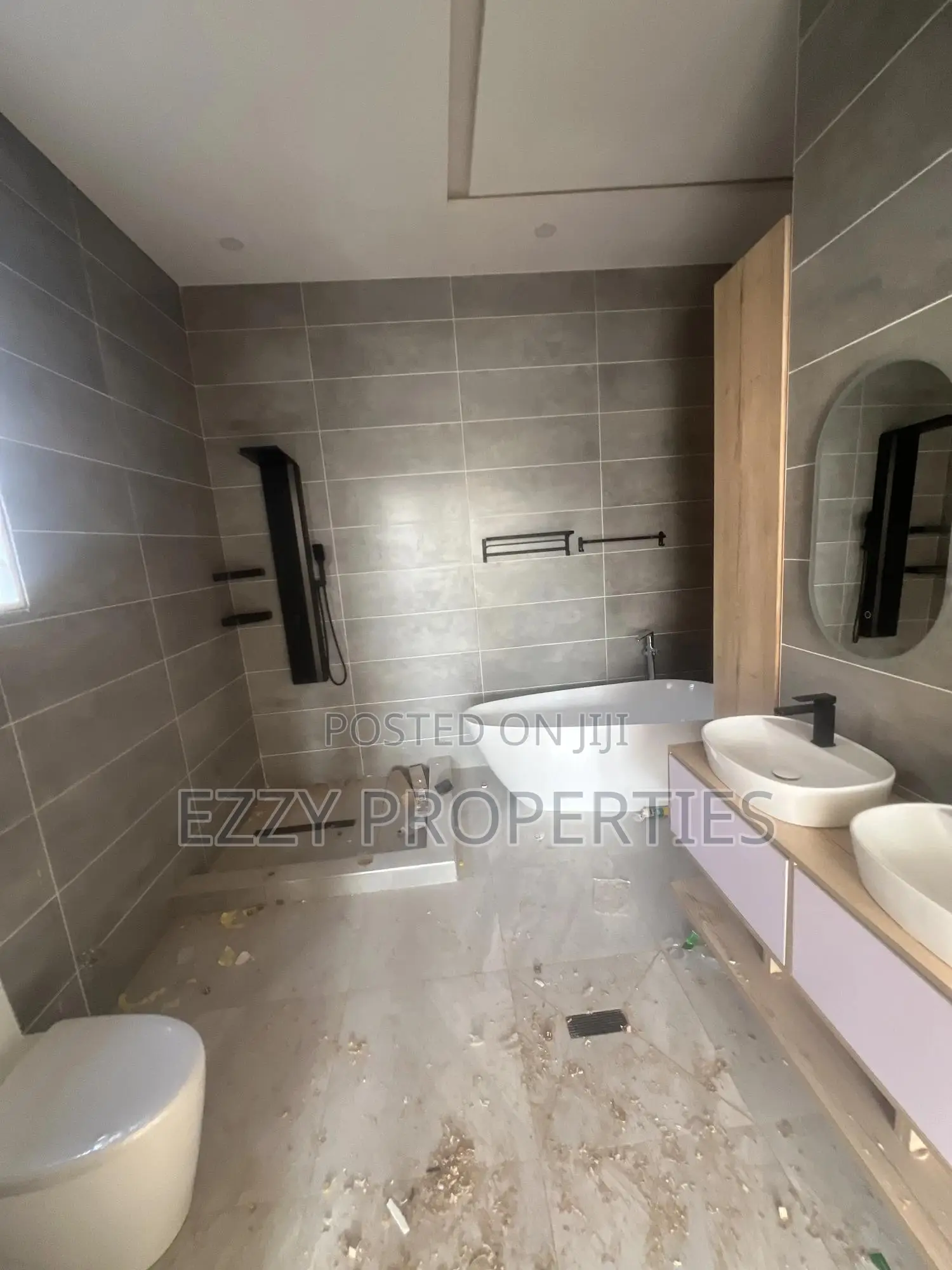 3bdrm House in Ashaley Botwe for sale