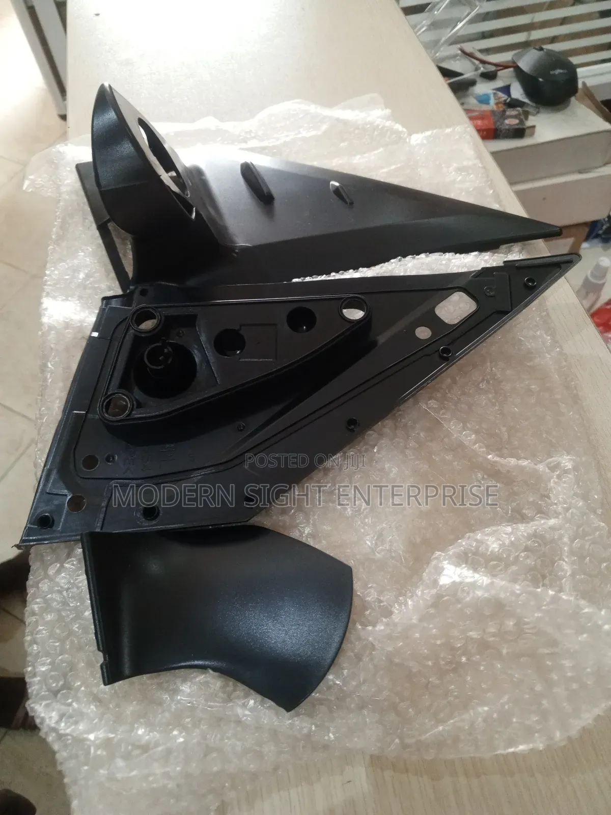 Toyota Land Cruiser Fj200 2018- Mirror Seat/Base