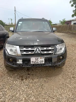 Mitsubishi Pajero 3.0 2009 Black