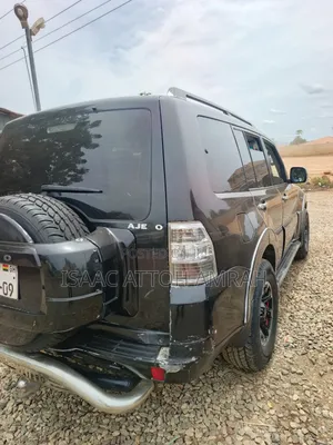Mitsubishi Pajero 3.0 2009 Black