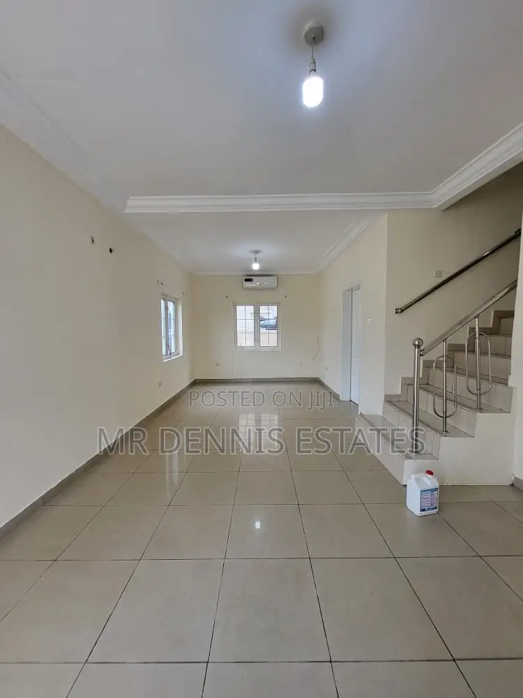 3bdrm Townhouse / Terrace in Spintex, Manet Junction for rent