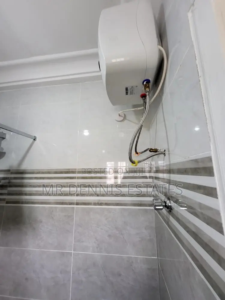 3bdrm Townhouse / Terrace in Spintex, Manet Junction for rent