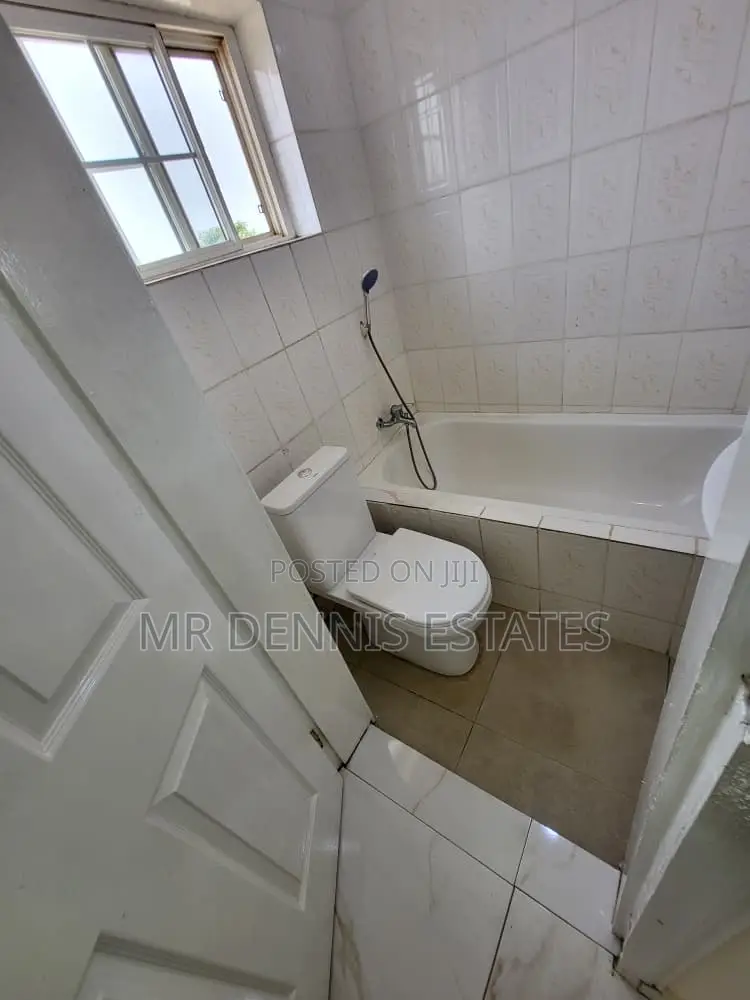 3bdrm Townhouse / Terrace in Spintex, Manet Junction for rent