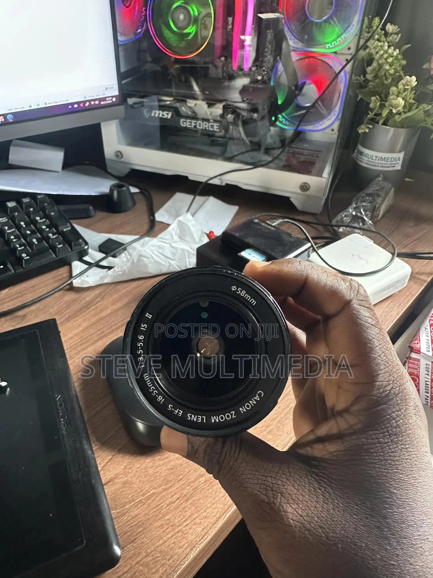 Canon 18-55mm Kit Lens