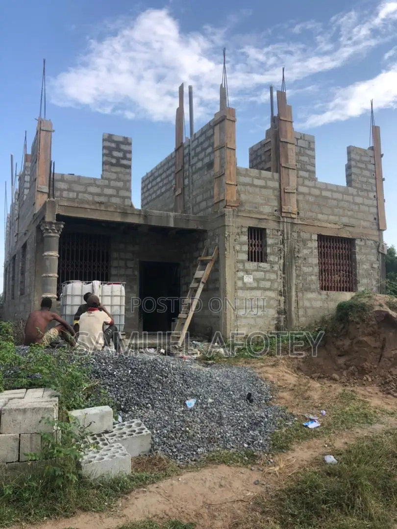 9bdrm Mansion in Otu1 Properties, Ashaiman Municipal for sale