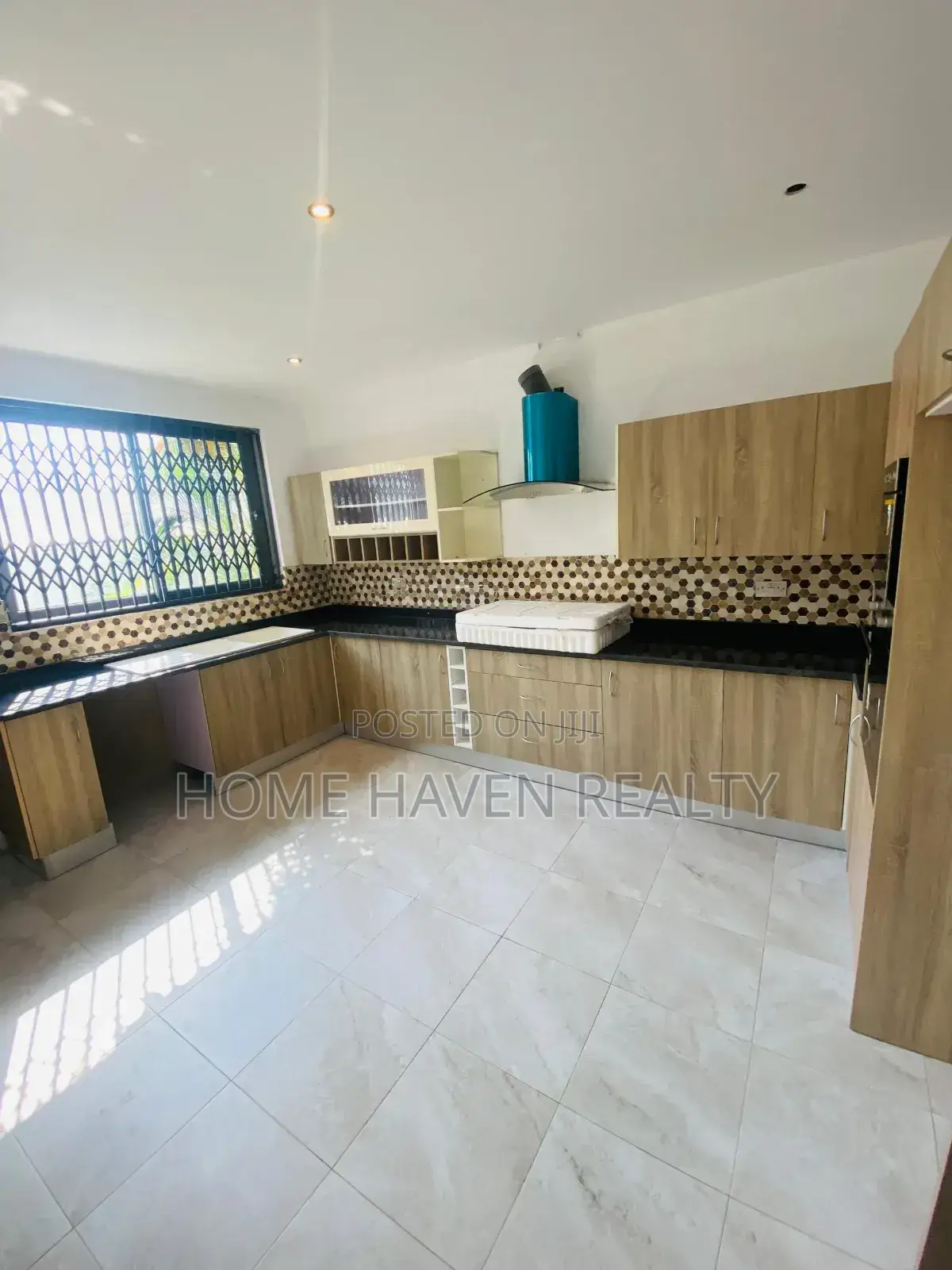 4bdrm House in K Boat, Dome for rent