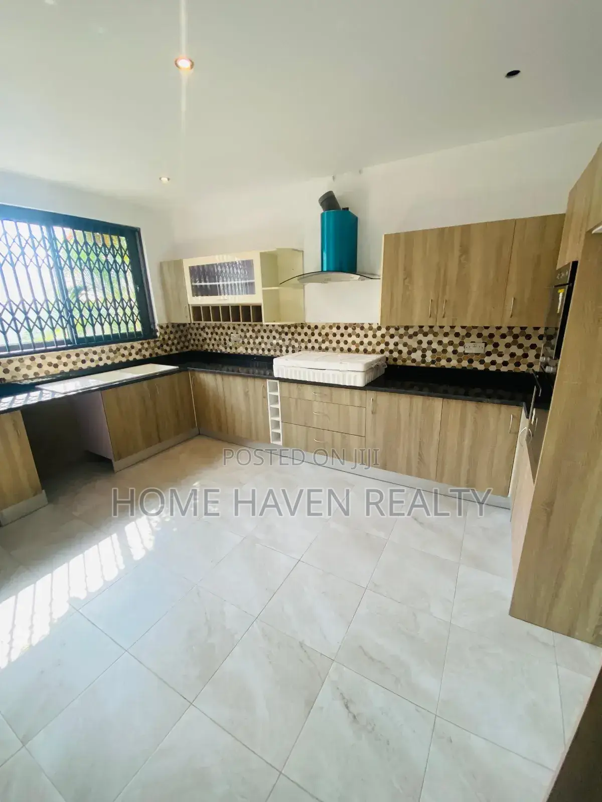 4bdrm House in K Boat, Dome for rent